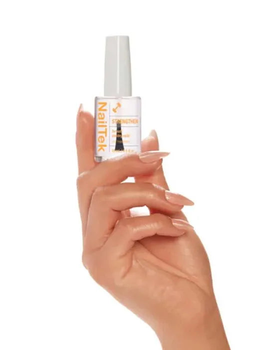 Nail Tek Strengthen Nail Treatment - For Soft, Peeling Nails 0.5oz