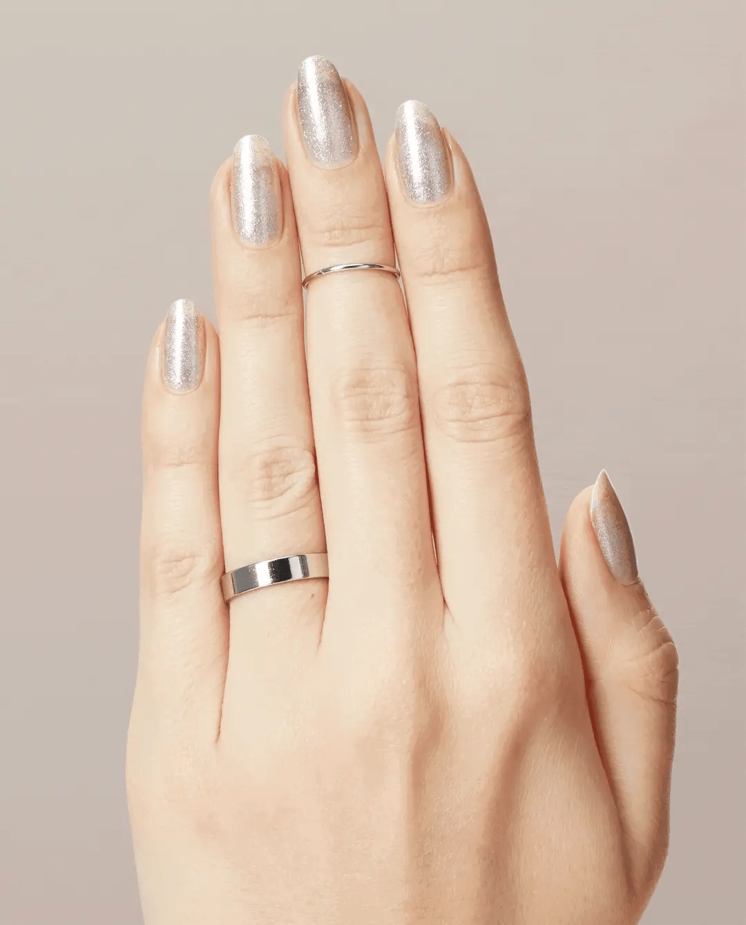 OPI Nail Polish - OPI Nails the Runway MI08 - Universal Nail Supplies
