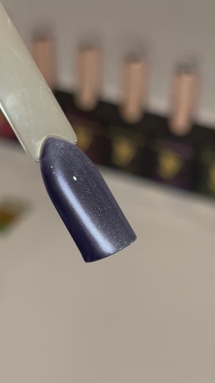 Gellicure Pro Cat Eye Gel Night Sparkle Series FW-05