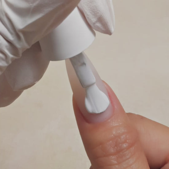 Kiara Sky Gel Polish Pro Hema-Free & TPO-Free True White HFG001